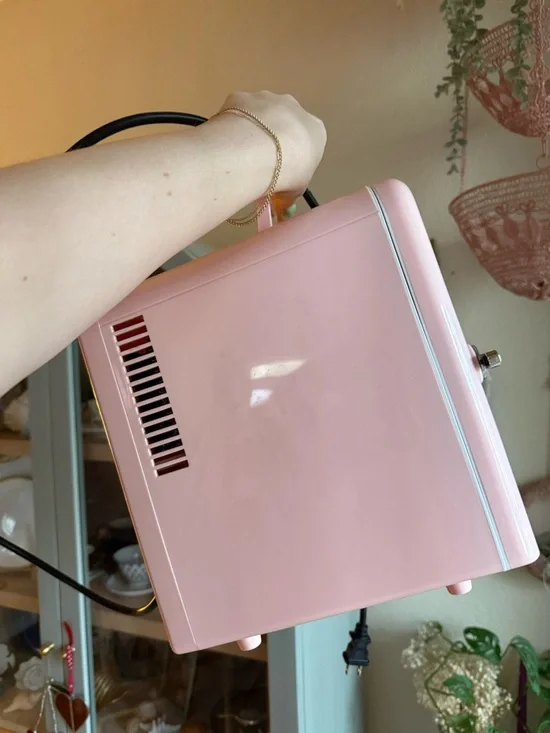 Pink Mini Retro Fridge - Picture 2 of 4